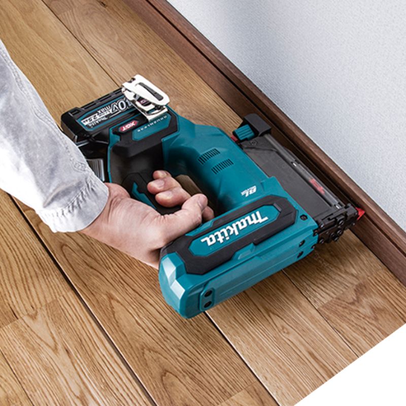 KIT MAKITA ORIGINAL: TALADRO INALÁMBRICO + PISTOLA DE IMPACTO + PISTOLA DE CLAVOS + 26 ACCESORIOS +  6 BATERIAS - CIERRE DE LA TIENDA - CONTRA ENTREGA ENVÍO GRATIS