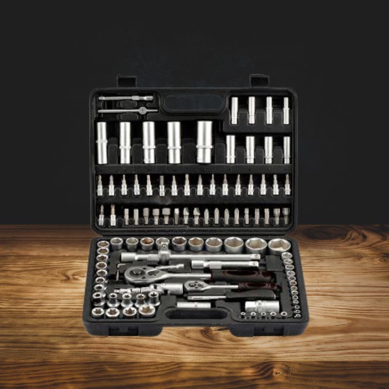 KIT MOTOSIERRA MAKITA PORTÁTIL + 2 BATERÍAS ADICIONALES + CAJA DE HERRAMIENTAS CON 108 PIEZAS PROMOCION CIERRE DE TIENDA - ENVÍO GRATIS