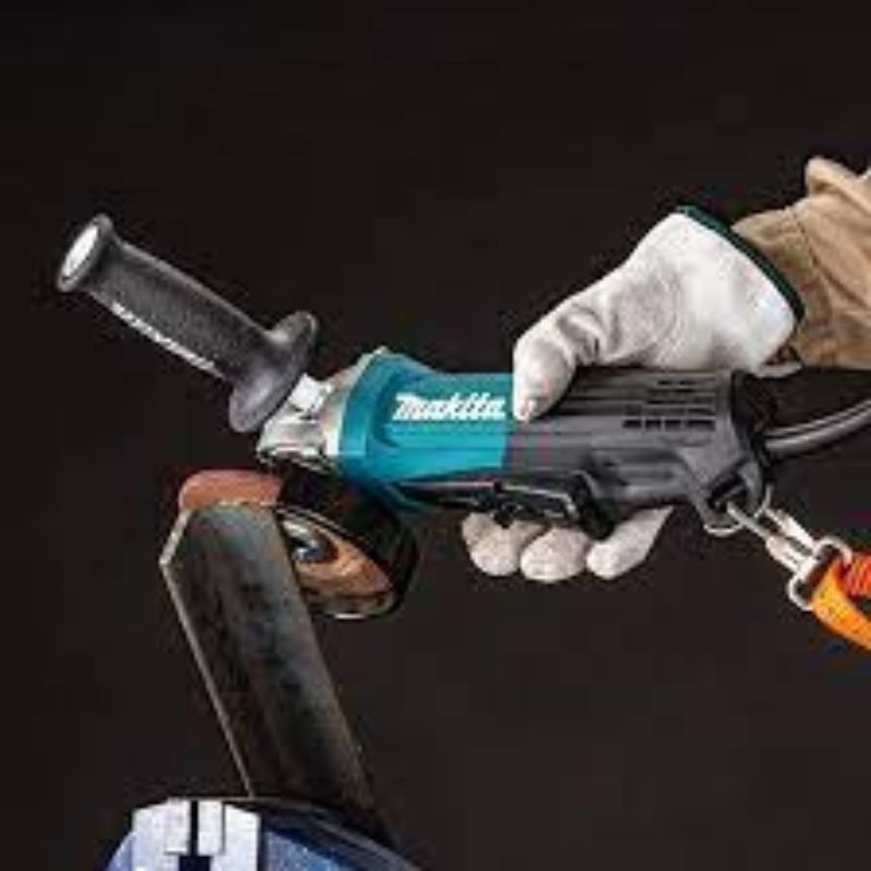 KIT MAKITA ORIGINAL: QUEDAN 6 UNIDADES - TALADRO INALÁMBRICO + AMOLADORA DE ALTO IMPACTO + 26 ACCESORIOS + 2 BATERIAS - PROMOCION CIERRE DE LA TIENDA - ENVÍO GRATIS