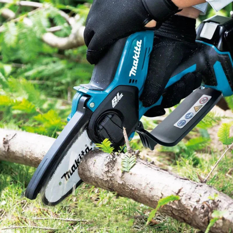 KIT MAKITA PODADORA CESPED + MINI MOTOSIERRA + 2 BATERIAS - CIERRE DE LA TIENDA - ENVÍO GRATIS
